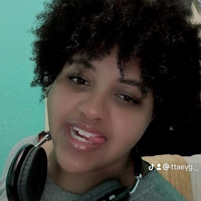 Babá em Simões Filho: Noah Ravi