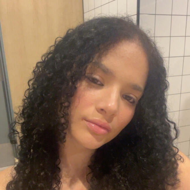 Babysitter in Camboriú: Natália