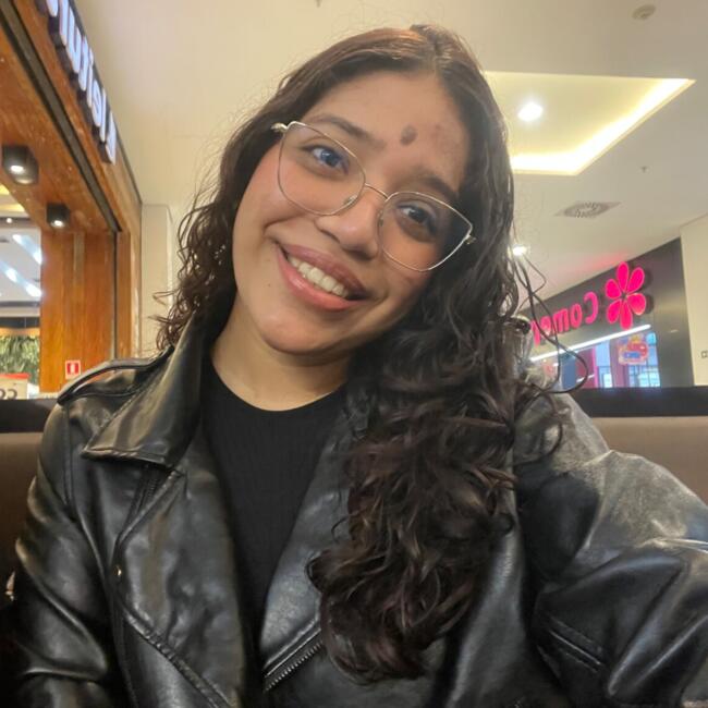 Babá em Manaus: Letícia