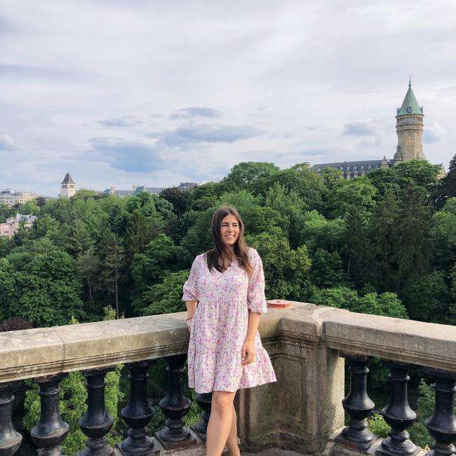 Baby-sitter in Luxembourg: Yana