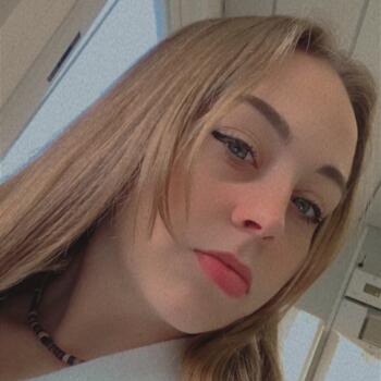 Baby-sitter in Pessac: Louane