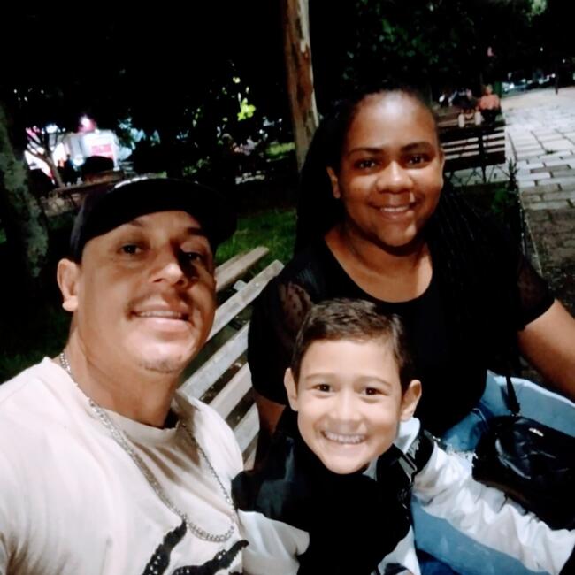 Babysitting job in Alfenas: Adriano