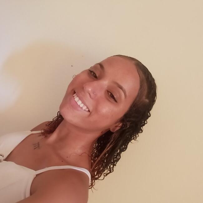 Babysitter in Ituporanga: Vanessa