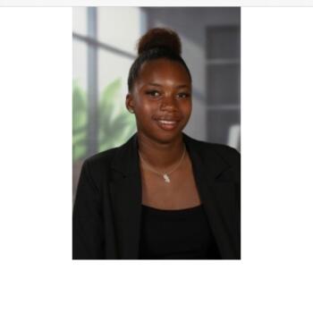 Babysitter Montpellier: Alicia