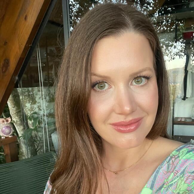 Babysitting job in Balneário Camboriú: Iandra