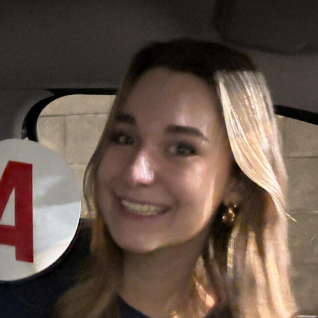 Babysitter in Clermont-Ferrand: Charline