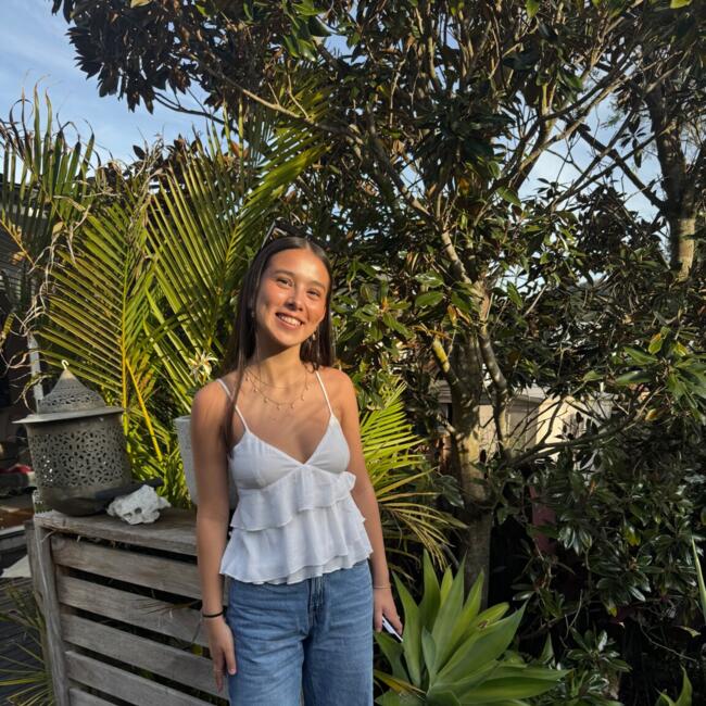 Babysitter in Central Coast: Sienna