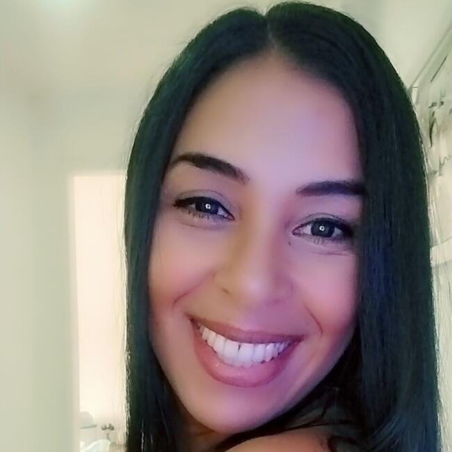 Babysitter in Vélez-Málaga: Yenny