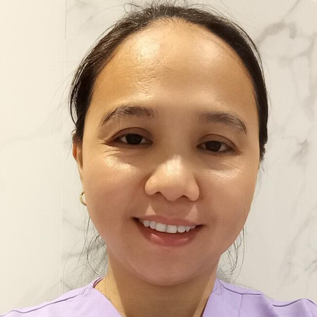 Nanny in Abu Dhabi: Mary Claire