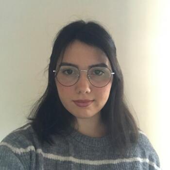 Babysitter in Atlántida: Agustina