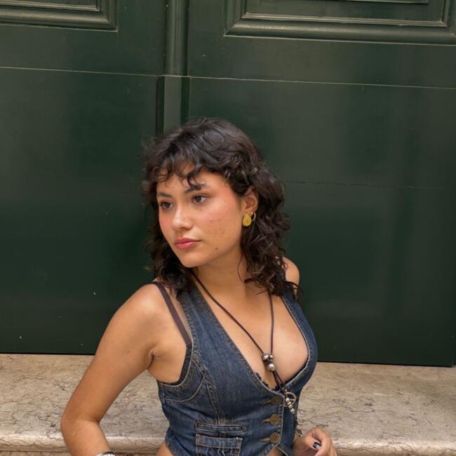 Babysitter in Setúbal: Lorena