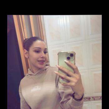 Nanny in Camas: Paula