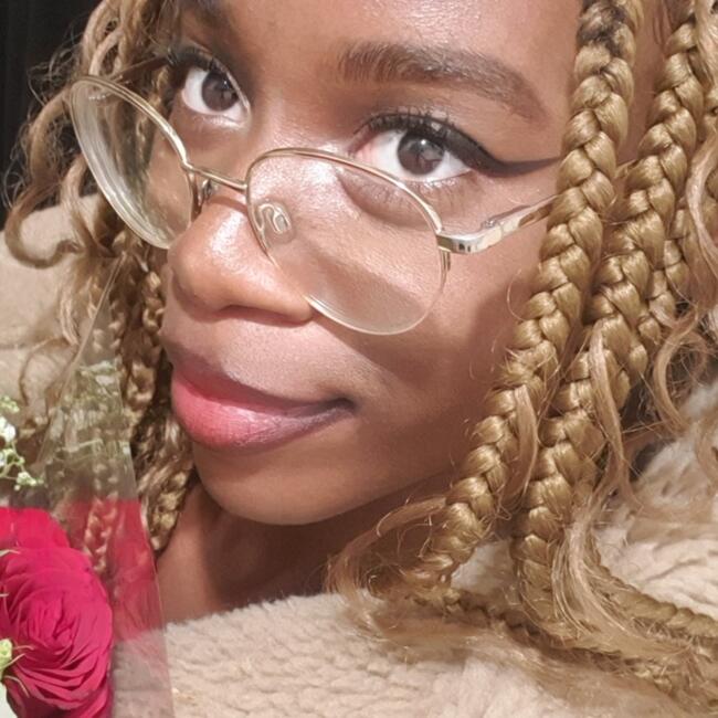 Babysitter in Manchester: Rachel