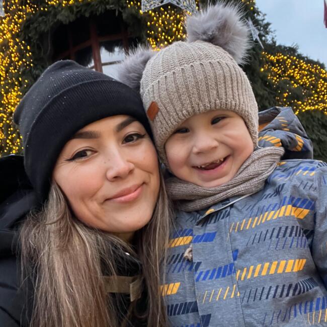 Babysitter in Brooklyn: Gulnoza