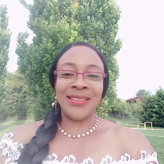 Nounou à Ferney-Voltaire: Adjoba emilie kodjo