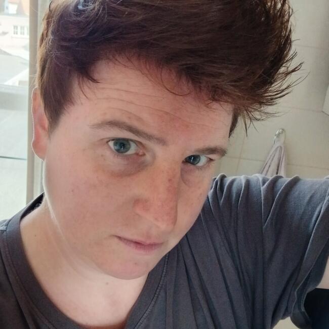 Babysitter Job in Mol: Stephanie