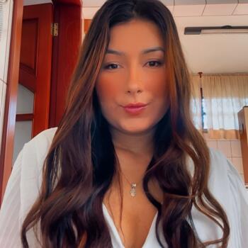 Babysitting job in Itajaí: babysitting job Bruna