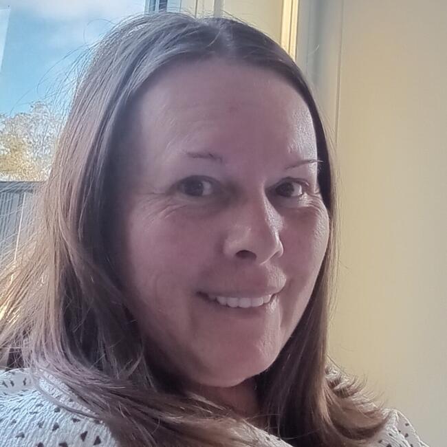 Babysitter in Nelson: Sheree