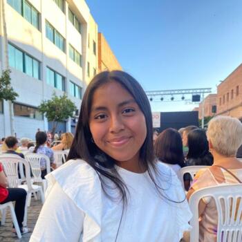 Niñera en Sevilla: Alison
