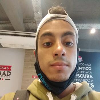 Niñera en Munro: Matias