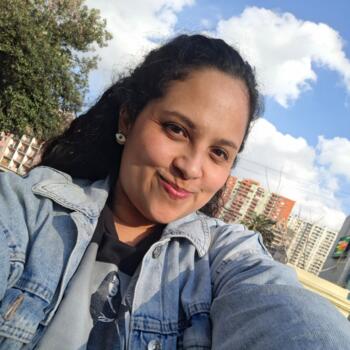 Babysitter Santiago: Dahyana Zúñiga 