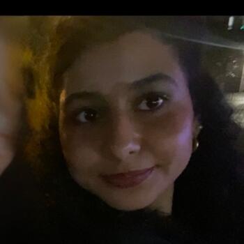 Babysitter in Brentford: Eva