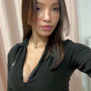 Niñera en Sant Just Desvern: Flávia Araujo