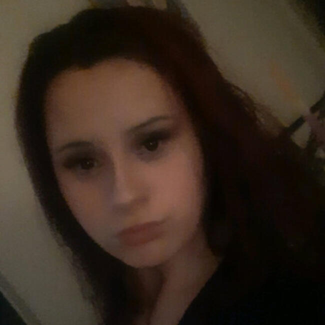 Babysitter in Melbourne: Abby