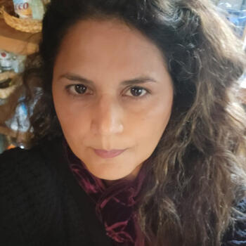 Babysitter Llanquihue: Francisca Asis Celedon Fiestas