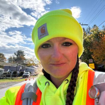 Babysitting job in Beaver Falls: babysitting job Ashlee