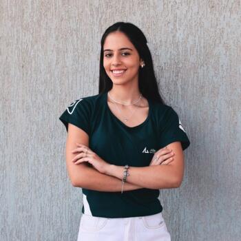 Babá em Barretos: Julia