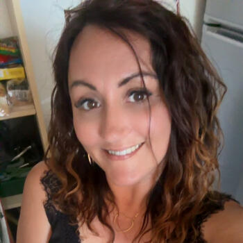 Babysitter in Saint-Savournin: Cindy