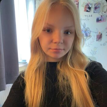 Babysitter in Châtelet: Oceanne