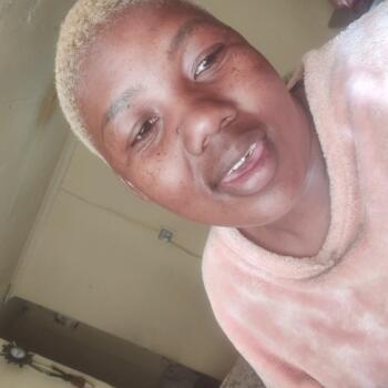 Babysitter in Johannesburg: Nkoe