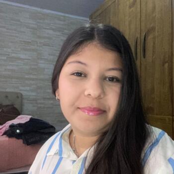 Babysitter Maringá: Giovana