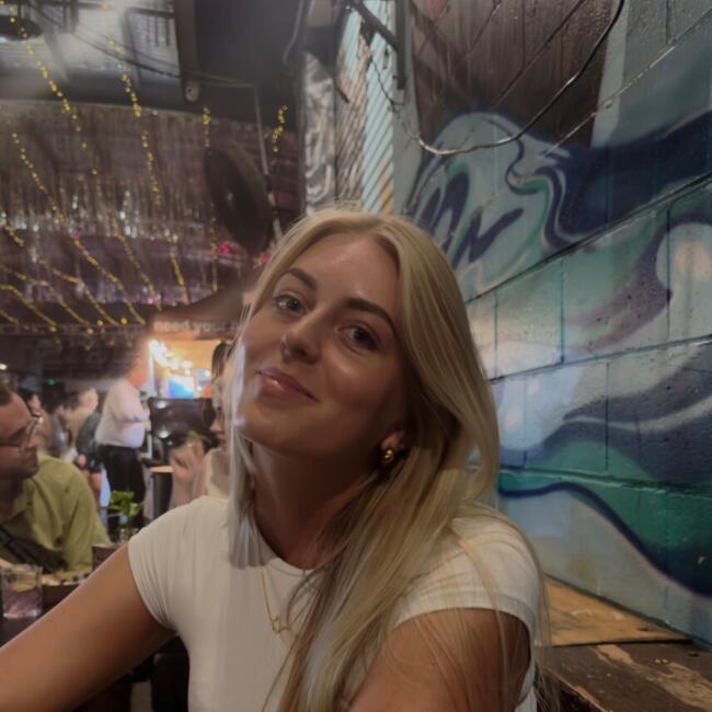 Babysitter in Gold Coast: Linnea