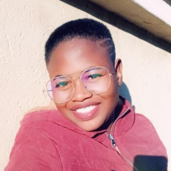 Babysitter Pretoria: Bridget