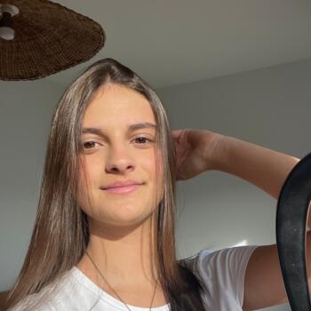 Babysitter in Pola de Siero: Carla