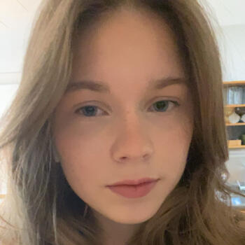 Babysitter in Oulu: Anna