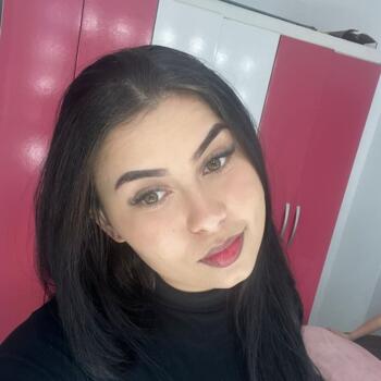 Babysitter in Croydon: Mariana