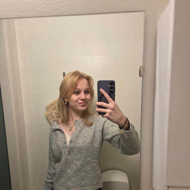 Barnvakt i Tidaholm: Tess