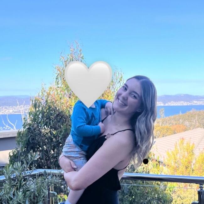 Babysitter in Hobart: Vi