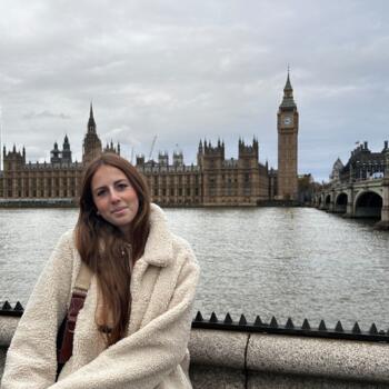 Babysitter in Montesson: Vanessa