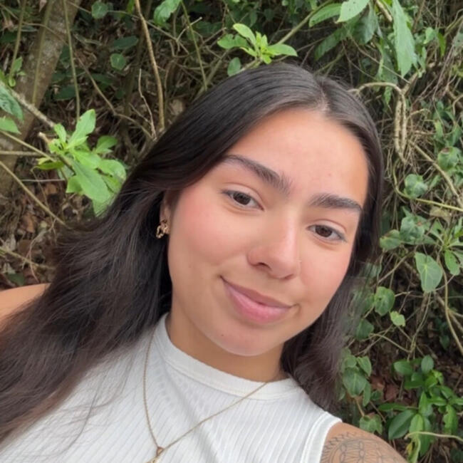 Babysitter in Itajaí: Laryssa