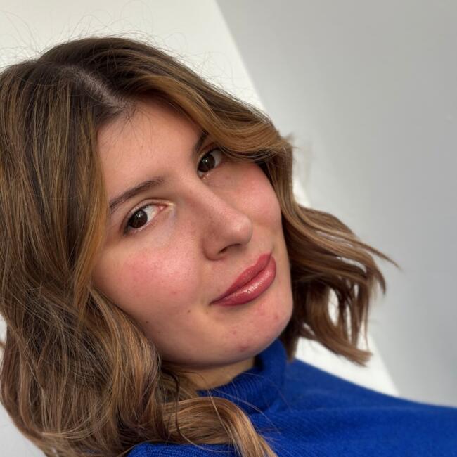 Job de babysitting în București: Ana