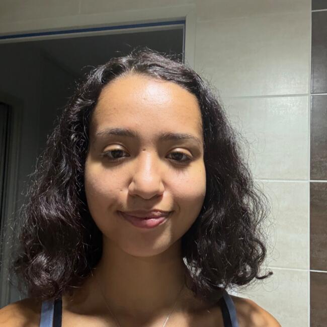 Babysitter in Lyon: Lebbal Yasmine