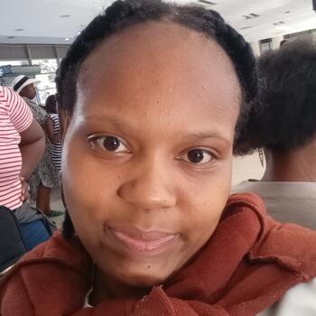 Babysitter in Thembisa: Zintle