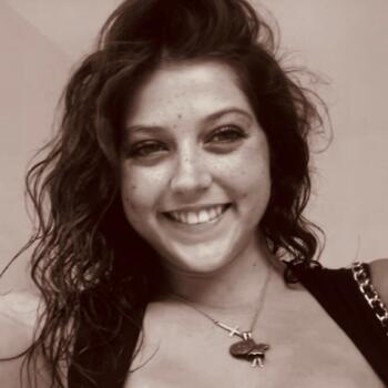 Babysitter in Seville: Isabel