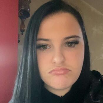 Babysitter in Harfleur: Lylou