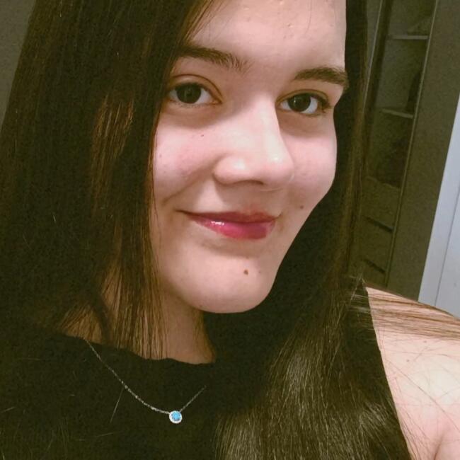 Babysitter in São Paulo: Mariana